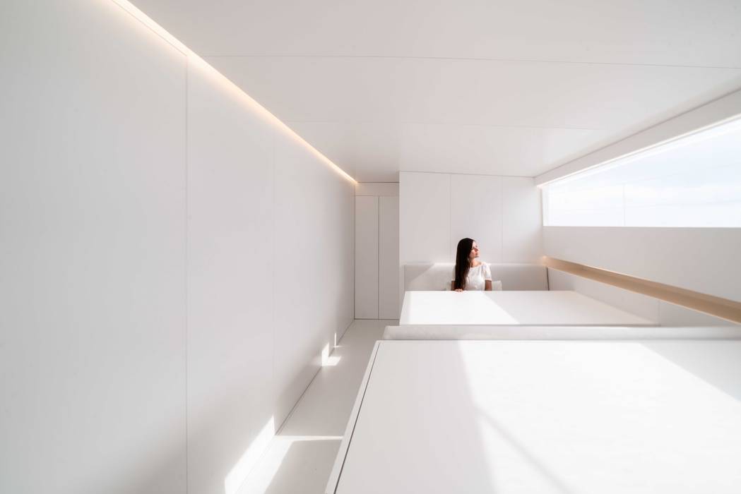 Topaz of Braye, FRAN SILVESTRE ARQUITECTOS FRAN SILVESTRE ARQUITECTOS Столовая комната в средиземноморском стиле