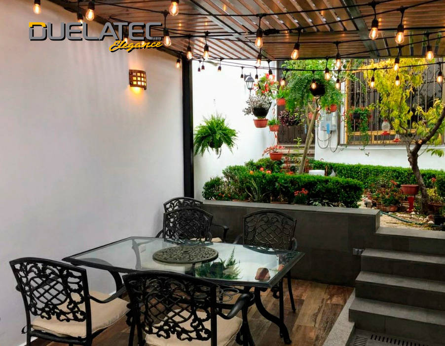 Pergolas elaboradas con Duelatec Elegance Lamitec SA de CV Balcones y terrazas minimalistas Metal