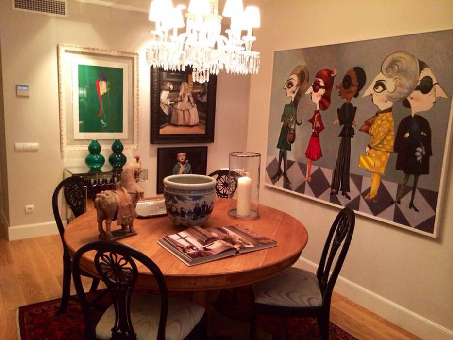 Diversos ambientes de decoración., Estudio RYD, S.L. Estudio RYD, S.L. Classic style dining room Solid Wood Multicolored Tables
