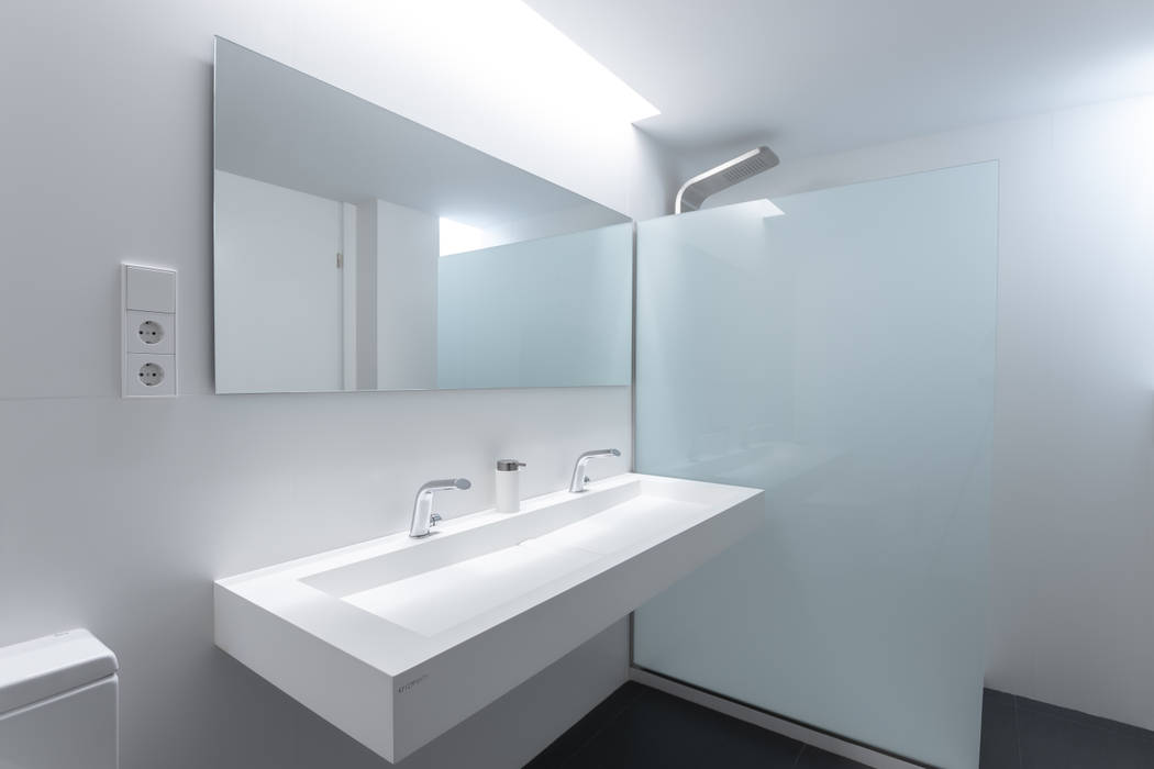 Vivienda 2B, Sifres Ortega Arquitectos Sifres Ortega Arquitectos Minimalist style bathroom