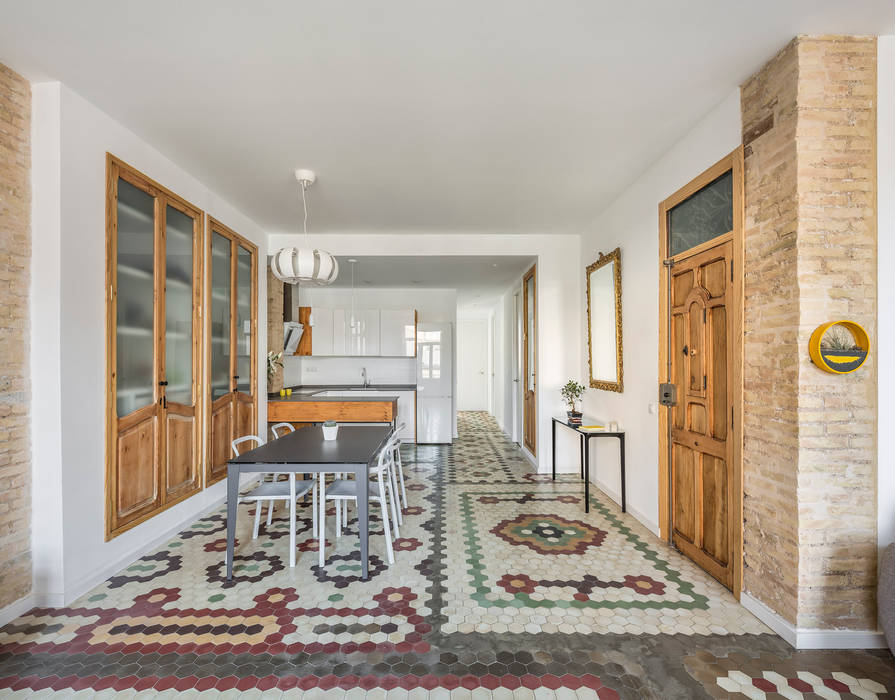 Home in Ruzafa tambori arquitectes Modern dining room