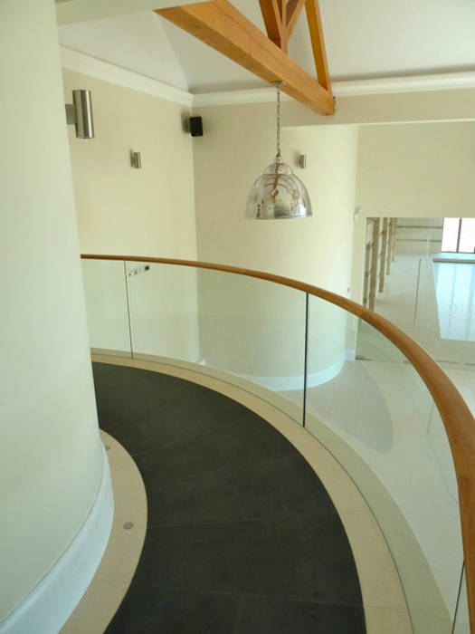 Curved frameless glass balustrade Ion Glass Balcony curved glass balustrade