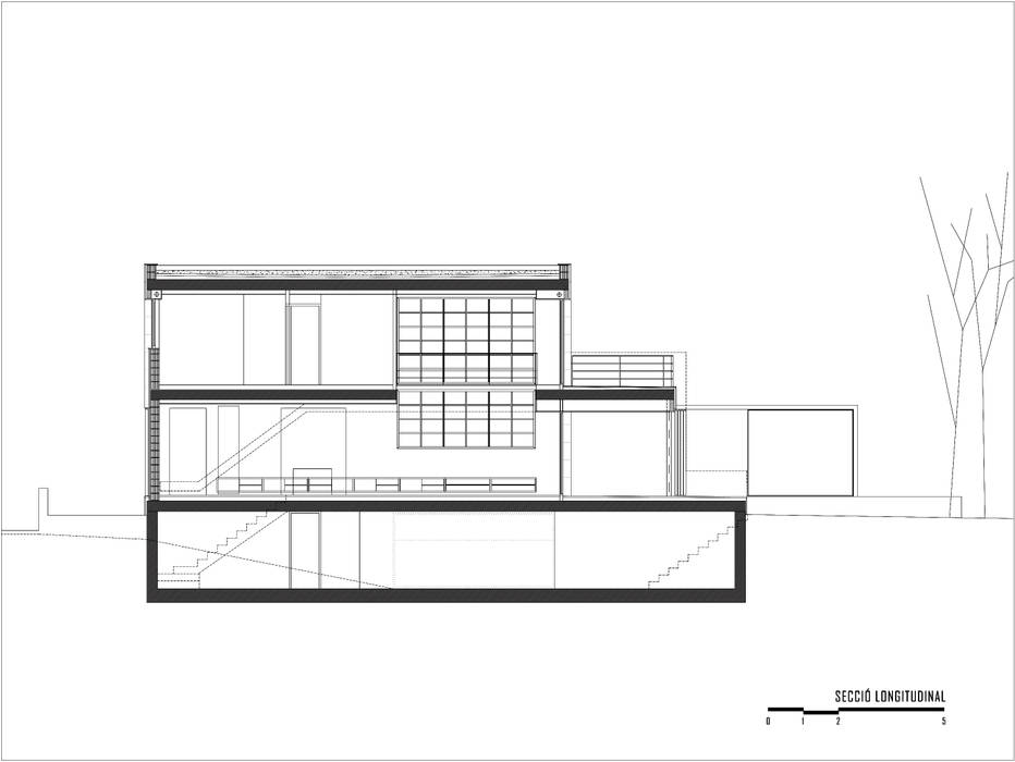 Plano Sección longitudinal Soler Valiente Arquitectes Casas de estilo moderno vivienda unifamiliar, aislada,antes y después, madera, moderna, piedra natural, Santa Coloma de Farners, Girona, doble espacio