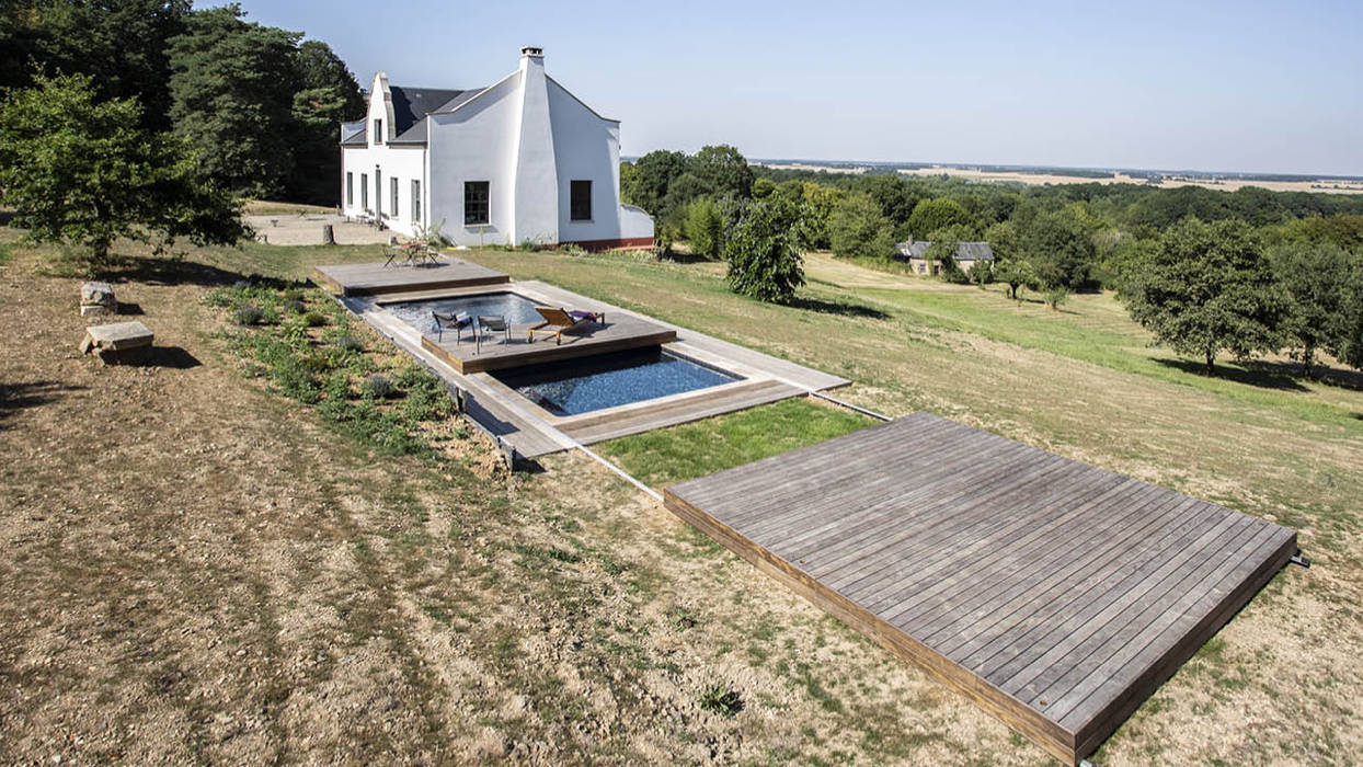 Pool mit Mobil Deck, Pool im Garten Pool im Garten Pool