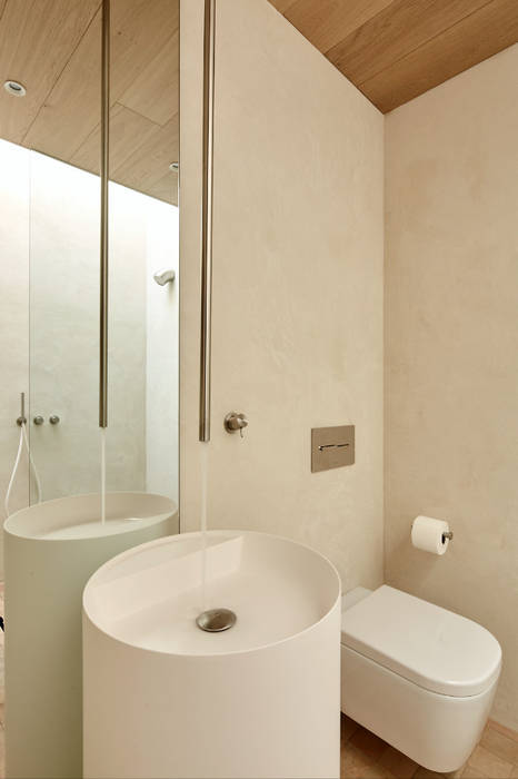 Baño Sinergon Architecture & Asset Management Baños de estilo minimalista Cerámico