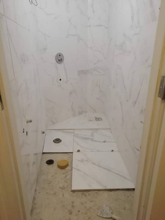 Home 'N Joy Remodelações Baños de estilo clásico