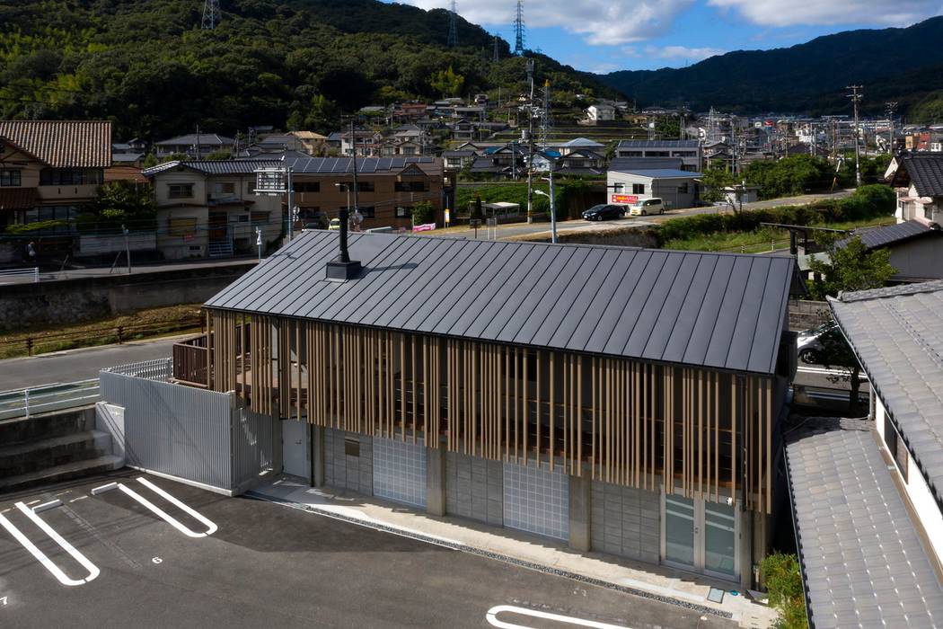 海田の家 reform, 有限会社アルキプラス建築事務所 有限会社アルキプラス建築事務所 Wooden houses