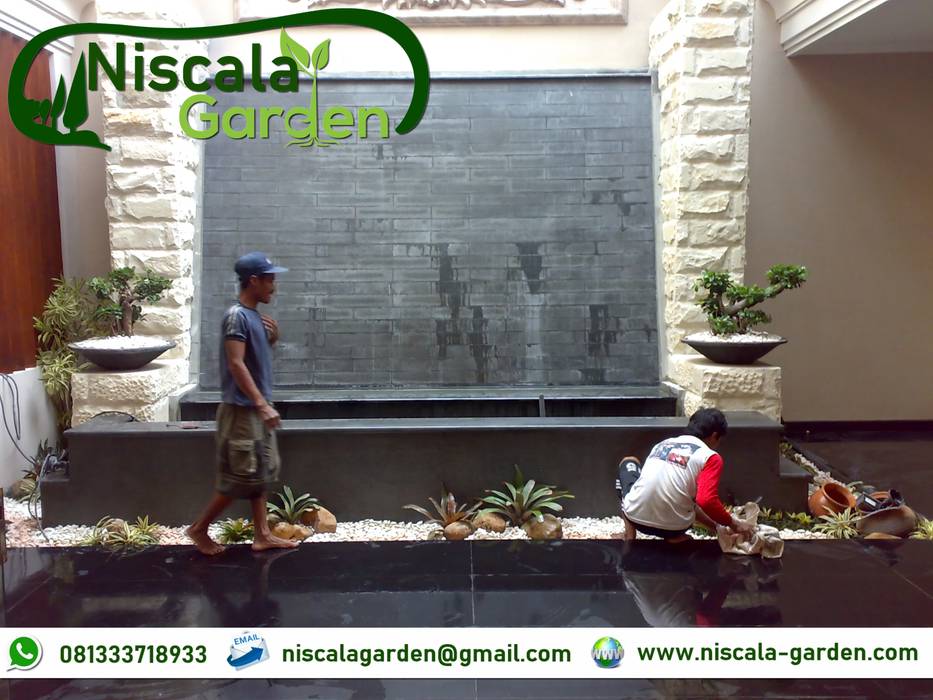 Tukang Kolam Koi Surabaya NISCALA GARDEN | Tukang Taman Surabaya Balkon, Beranda & Teras Minimalis Tukang Kolam Koi Surabaya