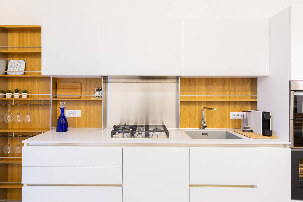 Ristrutturazione appartamento di 85mq a Roma, Montesacro, Facile Ristrutturare Facile Ristrutturare Modern Kitchen