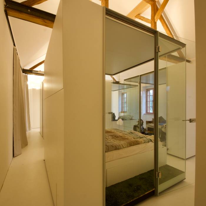 Kultursalon Niederleis, 3rdskin architecture gmbh 3rdskin architecture gmbh Eclectic style bedroom Beds & headboards