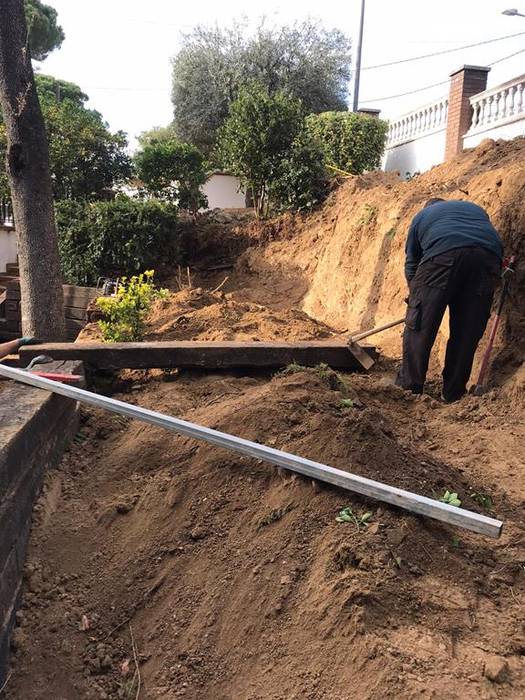 Preparación construcción muro de contención JARDINERIA DEL VALLES