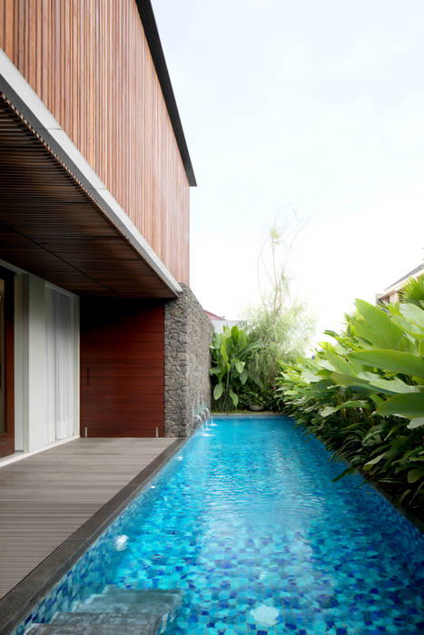 N4 Residence, BAMA BAMA Kolam Renang Modern