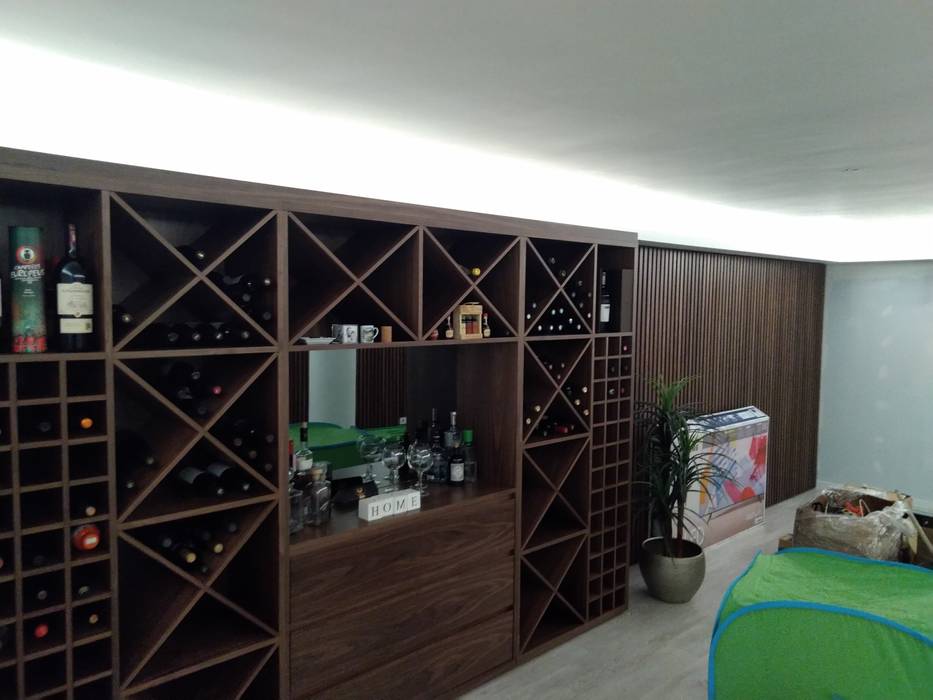 Remodelação Interior de Moradia, Home Recover Home Recover Modern wine cellar
