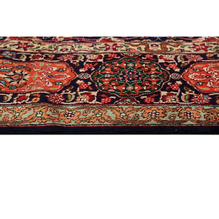 dettaglio della cornice del tappeto Persian House Pavimento Bambù Verde