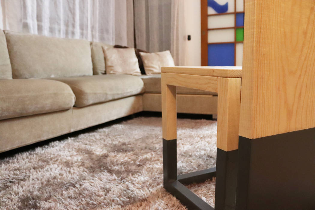 DUAL SOUL, WoodLikeDesign WoodLikeDesign Ruang Keluarga Modern Parket Multicolored Stools & chairs