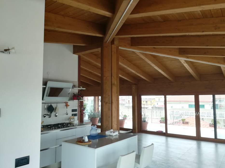 Copertura per civile abitazione WOOD PLANNER Sala da pranzo moderna Legno Effetto legno strutture in legno lamellare, attico, tetto a falde, legno lamellare, luminosità, ecosostenibile, bioedilizia, tetto ventilato