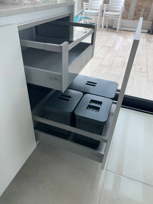 Projeto a cinza e branco , ADN Furniture ADN Furniture Dapur Modern Kitchen utensils