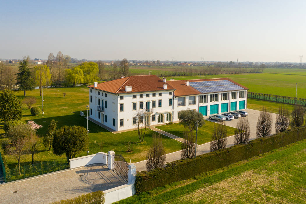Esterno - Villa rustica Brummel Villa villa, lusso, rustico, casale, cascina, esterno, bianco, elegante