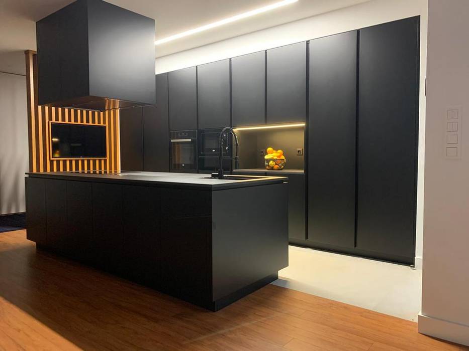 Cozinha lacado preto ADN Furniture CozinhaArrumação e despensas