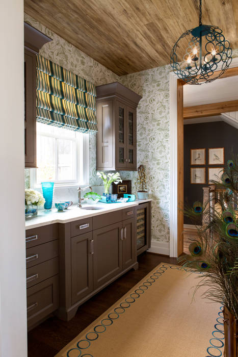 Farmhouse Style in McLean, Virginia, Margery Wedderburn Interiors Margery Wedderburn Interiors Daha fazla oda