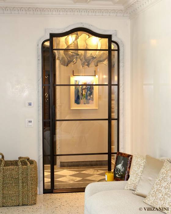 Porta in Bronzo per Interni Luxury VilliZANINI Wrought Iron Art Since 1655 Moderne Wohnzimmer