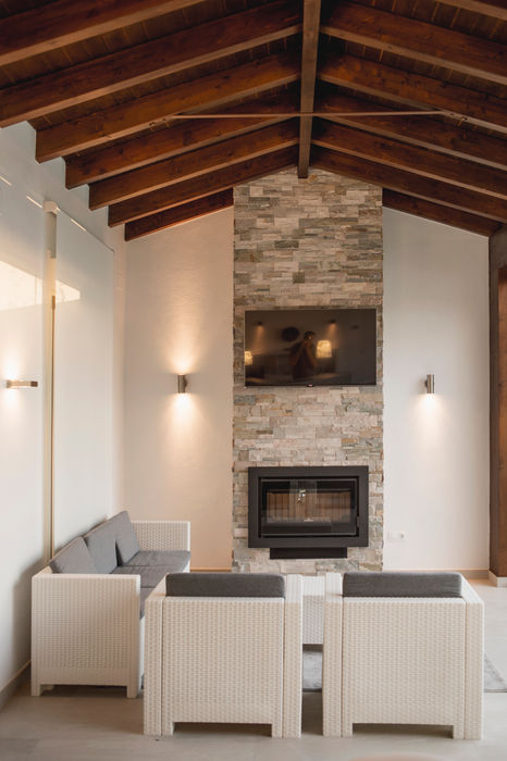 Senza espacios salas de estilo mediterraneo | homify