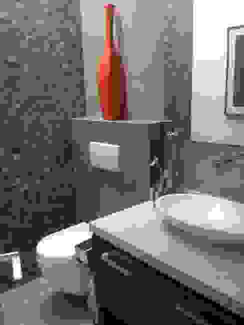 Una casa moderna y económica | homify | homify