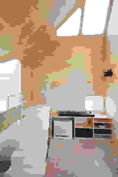 Rumah oleh FLAT HOUSE,