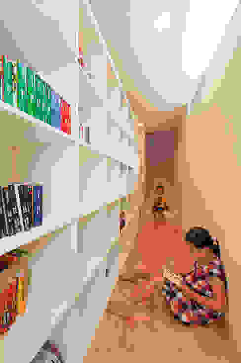 すべり台のある家 中目黒の家 Homify