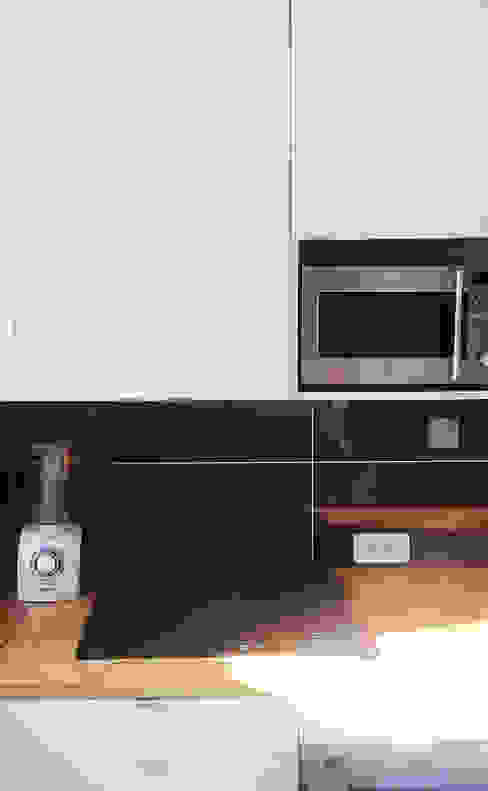 Vorher/Nachher: Von langweiligem Durchschnitt zur Küche im Retro-Chic