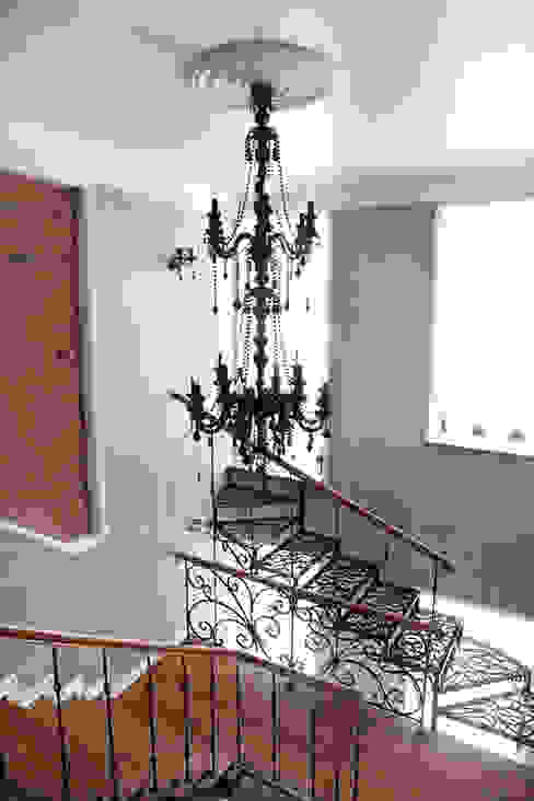 por Мария Остроумова Eclético