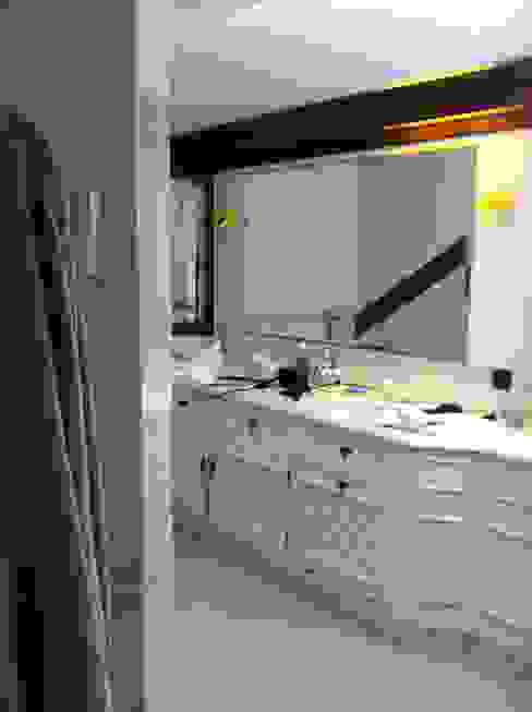   por GAAPE - ARQUITECTURA, PLANEAMENTO E ENGENHARIA, LDA Eclético  