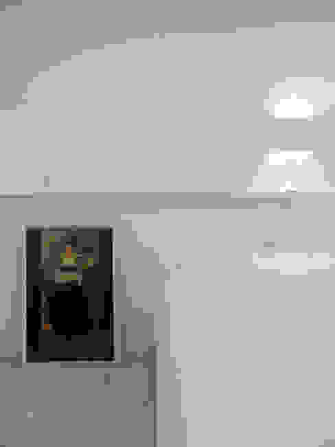 Remodelação T1 para Alojamento Local . Alfama Quartos mediterrânicos por BL Design Arquitectura e Interiores Mediterrânico