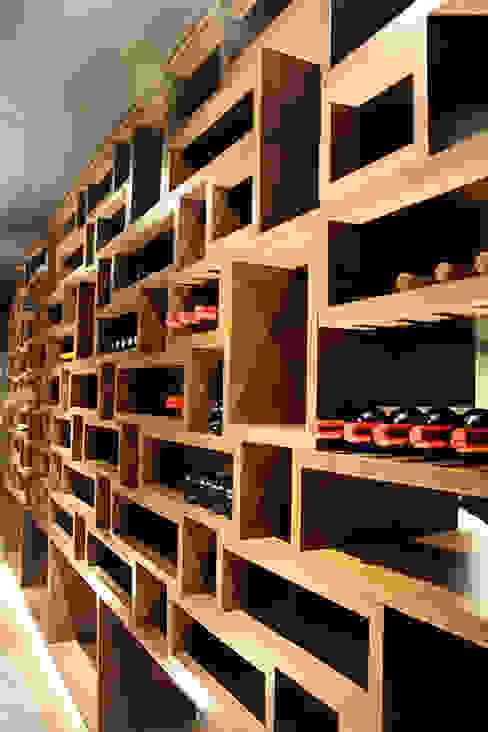 Cava Narda Davila arquitectura Gastronomía de estilo moderno Madera Acabado en madera