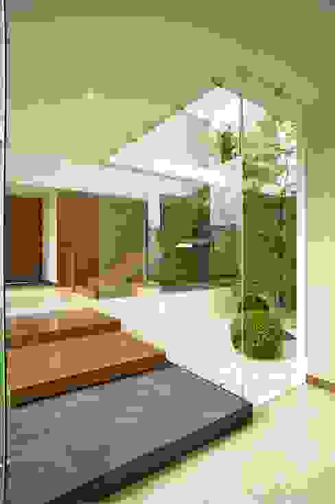 15 maneras de hacer que tu pasillo, ¡se vea grande y luminoso! | homify