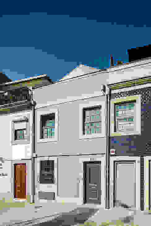 Floret Arquitectura Modern houses