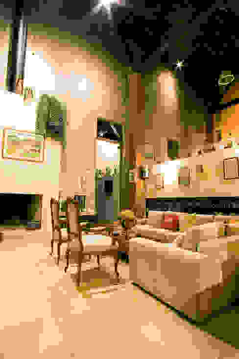 Residência em condomínio, Central de Projetos Central de Projetos Rustic style living room