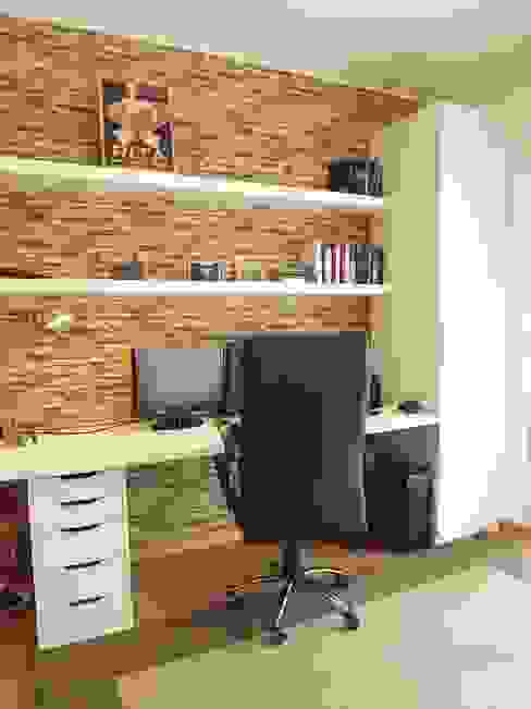 모던스타일 서재 / 사무실 by Traço Magenta - Design de Interiores 모던