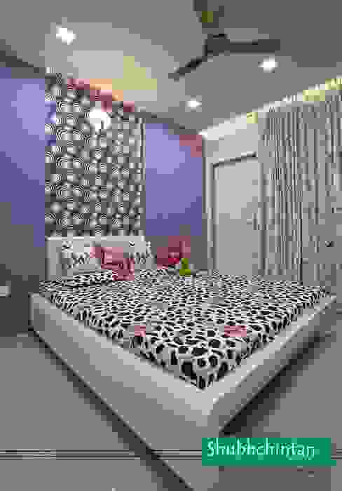 homify ChambreLits & têtes de lit MDF Blanc