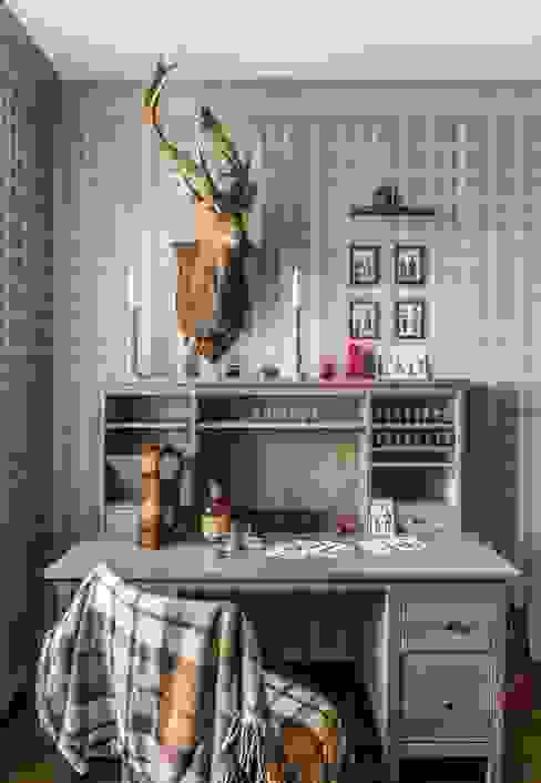 Квартира на ул. Есенина Belimov-Gushchin Andrey Рабочий кабинет в скандинавском стиле