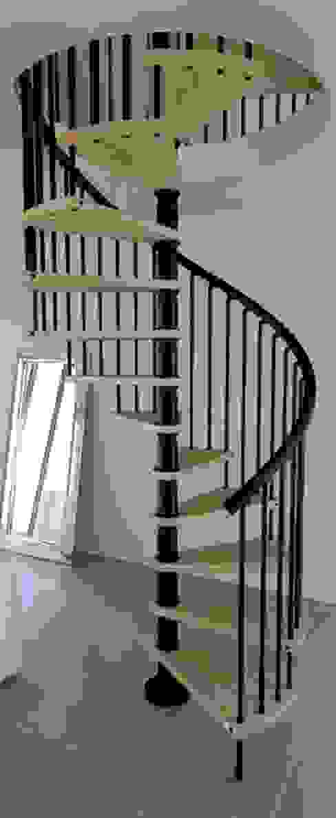 10 escaleras caracol que van a flechar tu corazón | homify