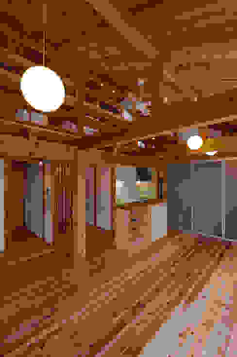 36 坪的日式木屋: 636 万台币打造的明亮温馨空间