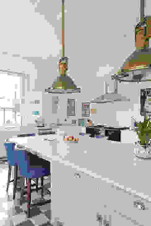 kitchen MN Design KitchenBench tops interior designer,interior design,kitchen,classic,lantern,marble worktop,island,bar stool