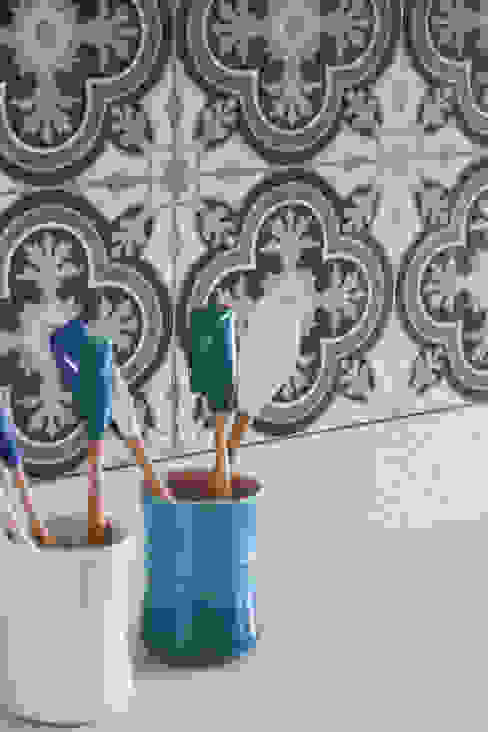 Cozinha_14m²: Cozinhas  por Cassiana Rubin Arquitetura, Minimalista   