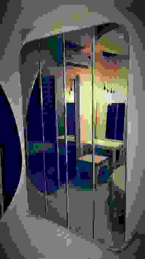 Wardrobe With a Curve Alaya D'decor BedroomWardrobes & closets Plywood Multicolored curve wardrobe,wardrobe,wardrobe with mirror,mirror door closet,mirror door wadrobe,designer wardrobe,modern wardrobe,unique wardrobe