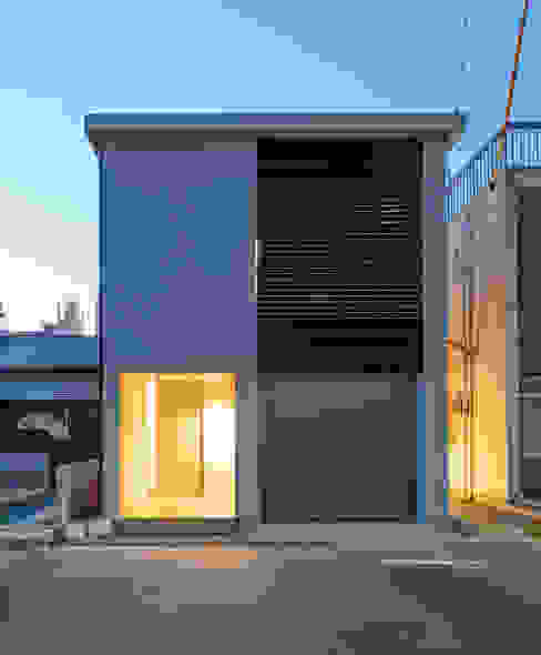 コンクリート A のスタイリッシュな住空間 Homify
