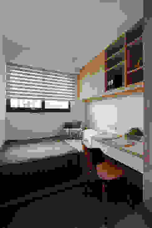 38種小空間必備的多功能客臥設計 Homify