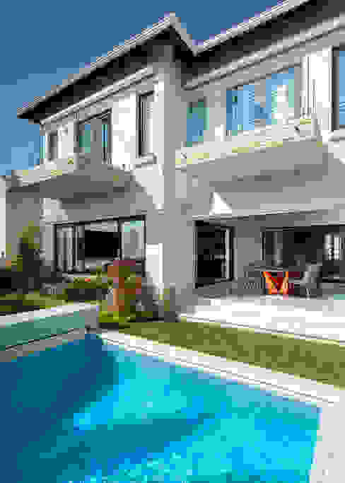 Exterior by Deborah Garth Interior Design International (Pty)Ltd