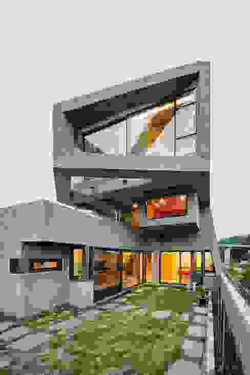 S.R. Buildtech – The Gharexperts Modern houses