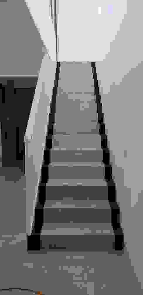 Escaleras Constructora CYB Spa Escaleras escaleras